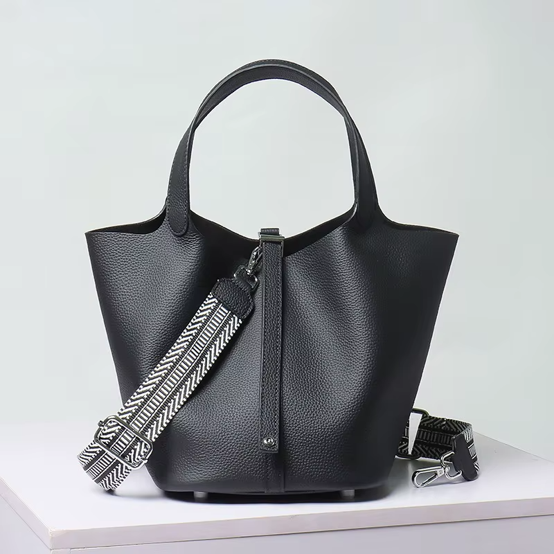 Women’s Elenora Textured Sheepskin Leather Handbag