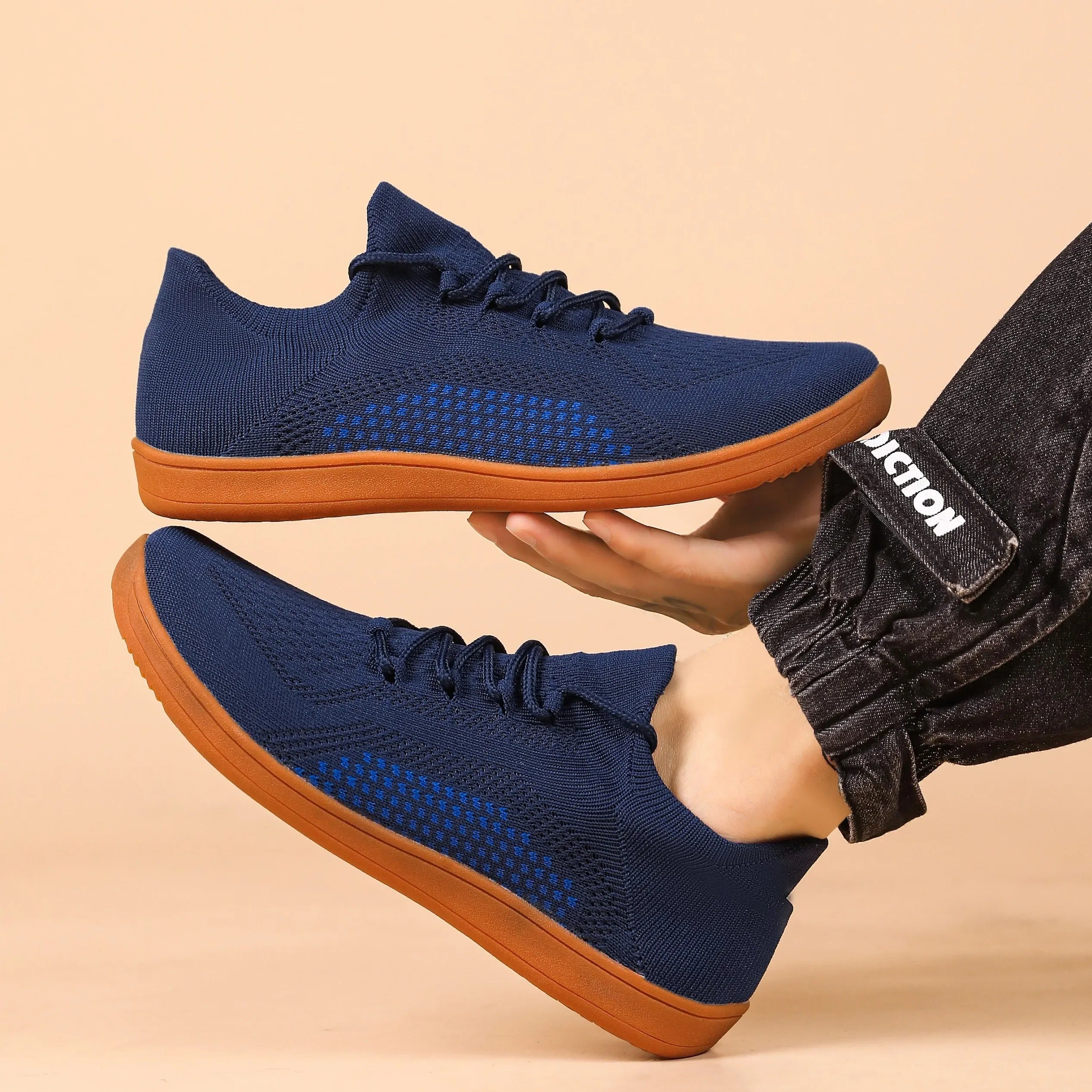 Arlo Flex Knit Sneaker