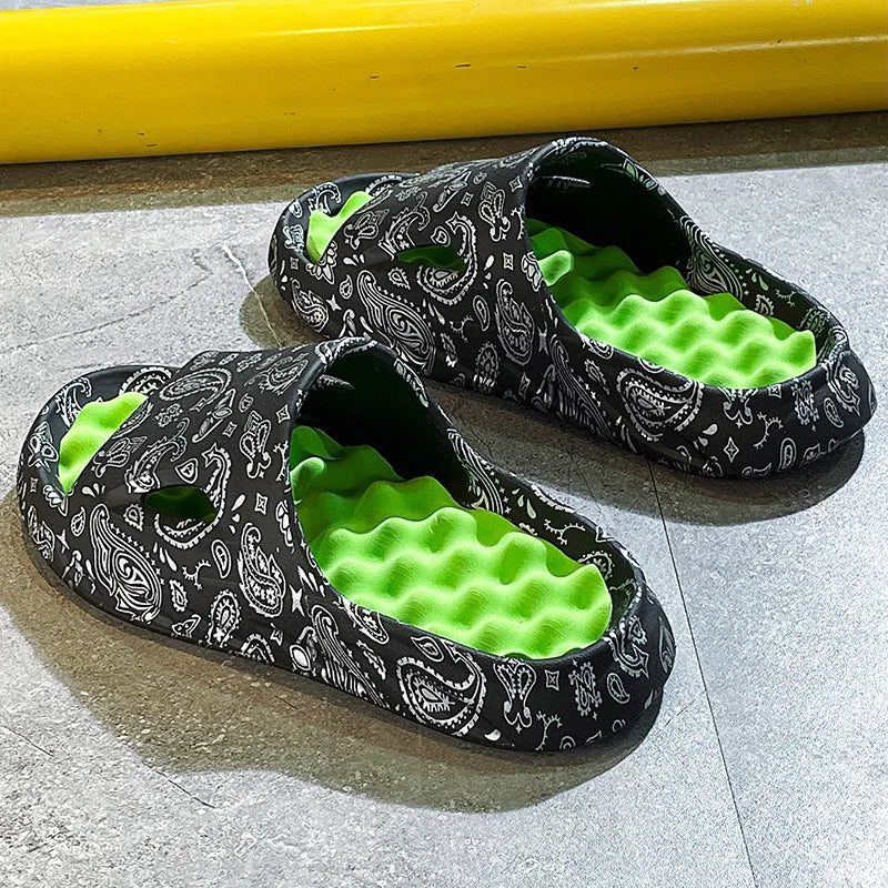 Solano Bandana Slide