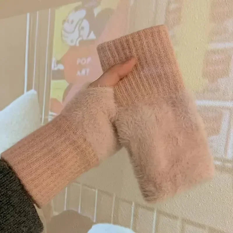 Serona Fleece Fingerless Warmers