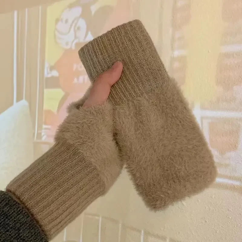 Serona Fleece Fingerless Warmers