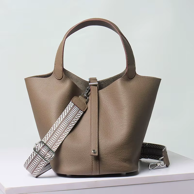 Women’s Elenora Textured Sheepskin Leather Handbag
